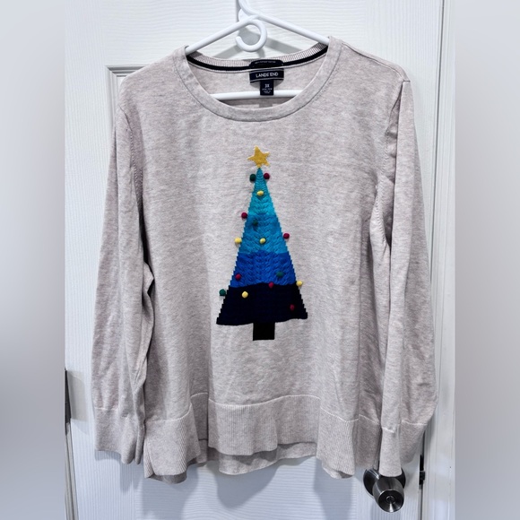 Lands' End Beige Sweater with Festive Tree Design - Picture 2 of 10